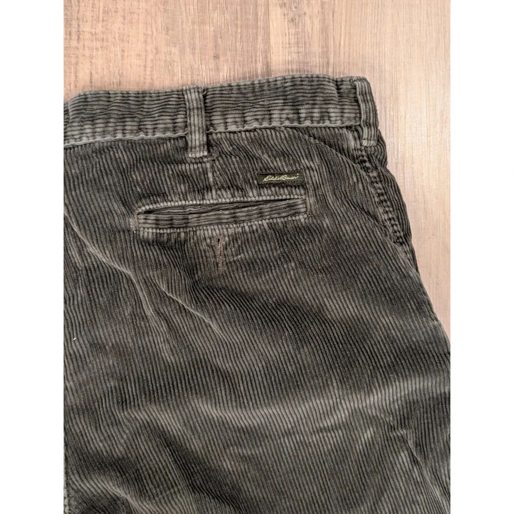 Vintage 1999 Eddie Bauer Wide Wale Corduroy Pants Mens 38x32 Green Y2K Relaxed